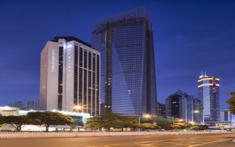 Why should I pick Shenzhen Sheraton Hotel for my visit? (It offers amazing comfort and great value for your money!)