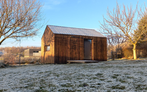 Is a DIY sauna cost actually lower? Find out the real story on all the expenses involved.